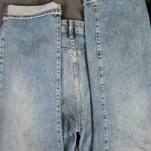 Superdry Jeans SRING CLEANCE 85% OFF!